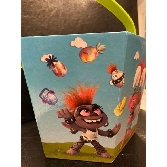 TROLLS WORLD TOUR EASTER EGG CANDY BASKET - BRAND NEW- NEVER USED. - Picture 9 of 11